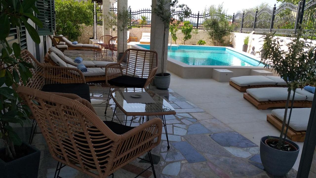 Villa Mira Trogir Exterior foto