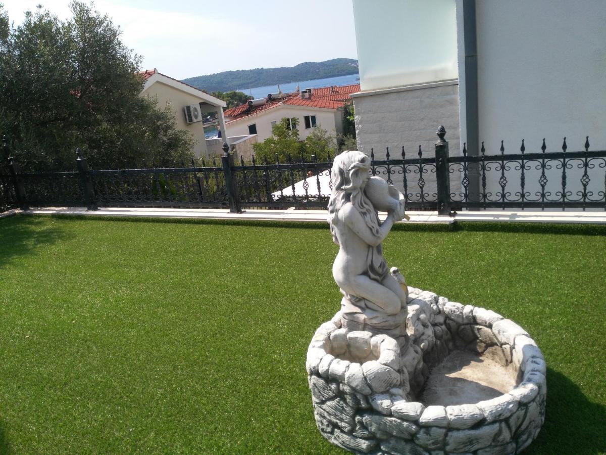 Villa Mira Trogir Exterior foto